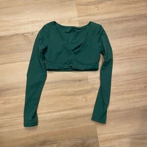 Lazuli Label XS Green Long Sleeved V Neck Crop Top